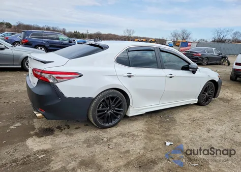 2019 Toyota Camry Se z USA, uszkodzony, nr VIN 4T1B11HK1KU218442